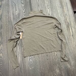 NWT Skims Soft Smoothing Seamless Turtleneck Top Long Sleeve Army Green 2X